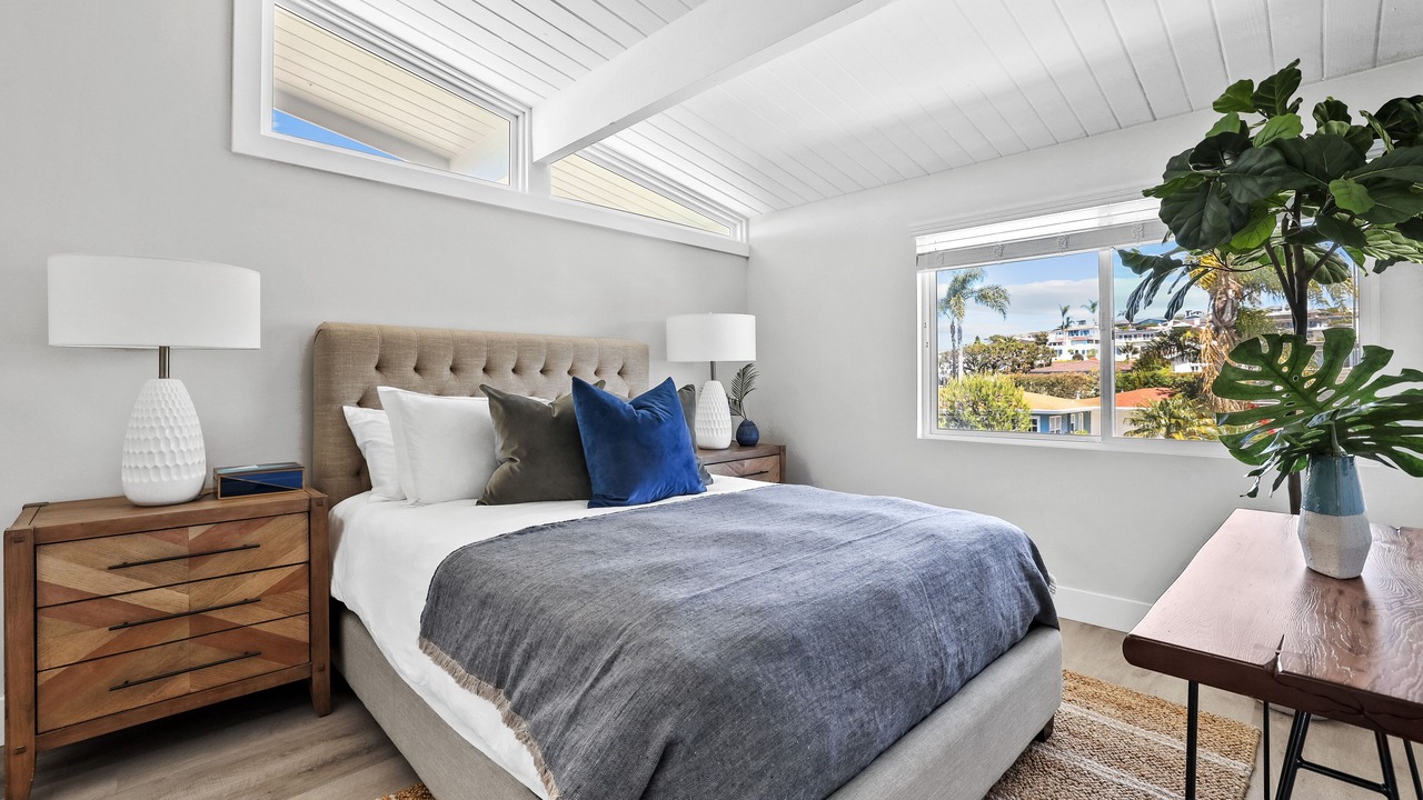 Photo of Bedroom in Corona del Mar