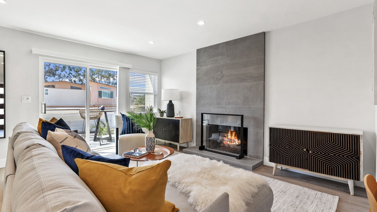 Photo of Bedroom in Corona del Mar