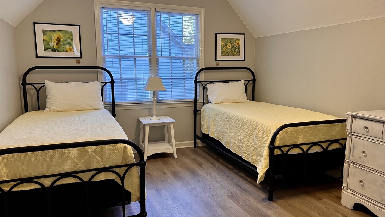 Photo of Bedroom in Apex