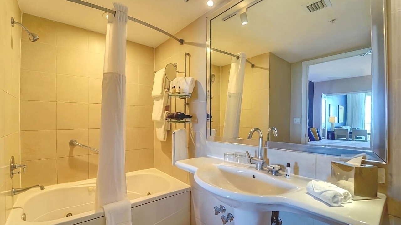 Photo of Bathroom in City Center