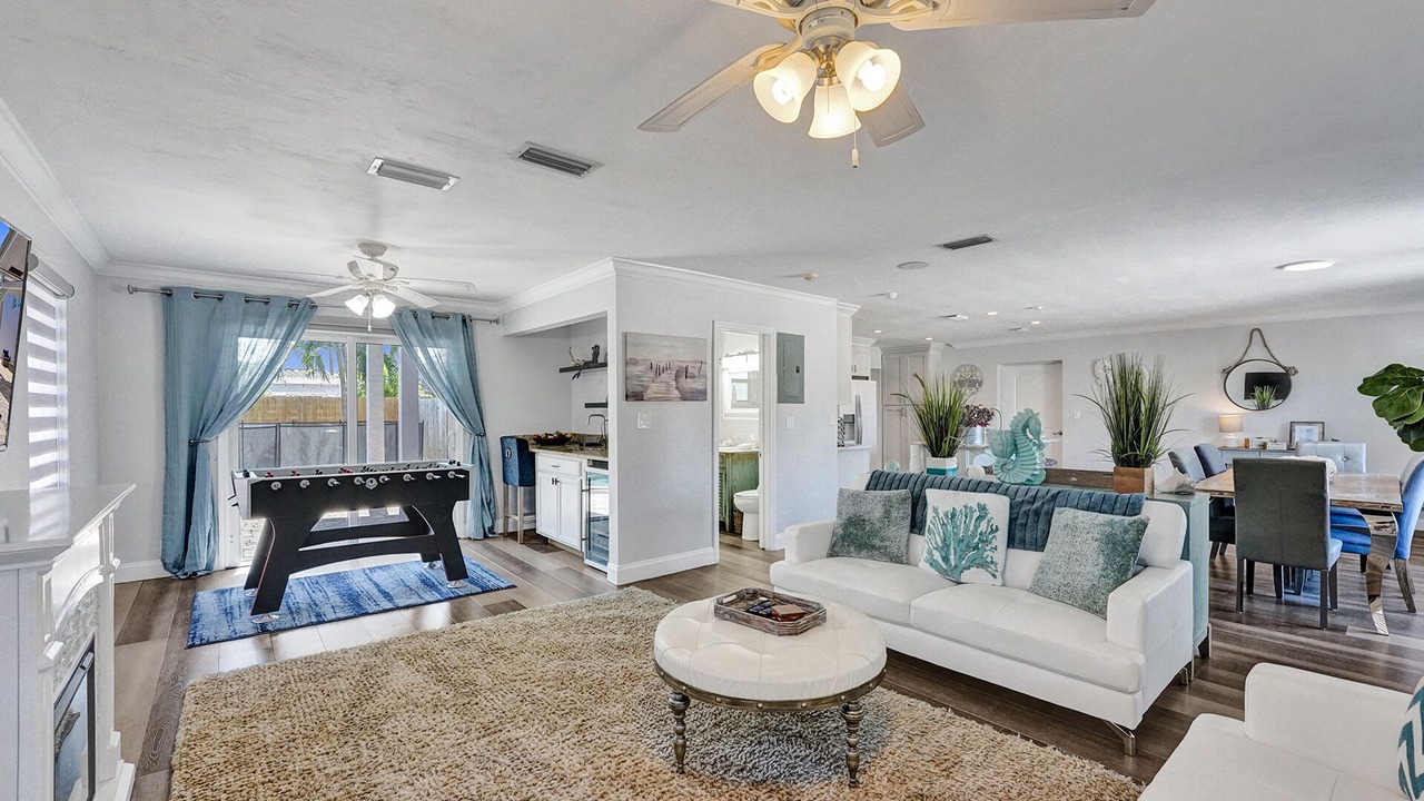 Photo of Livingroom in Deerfield Beach