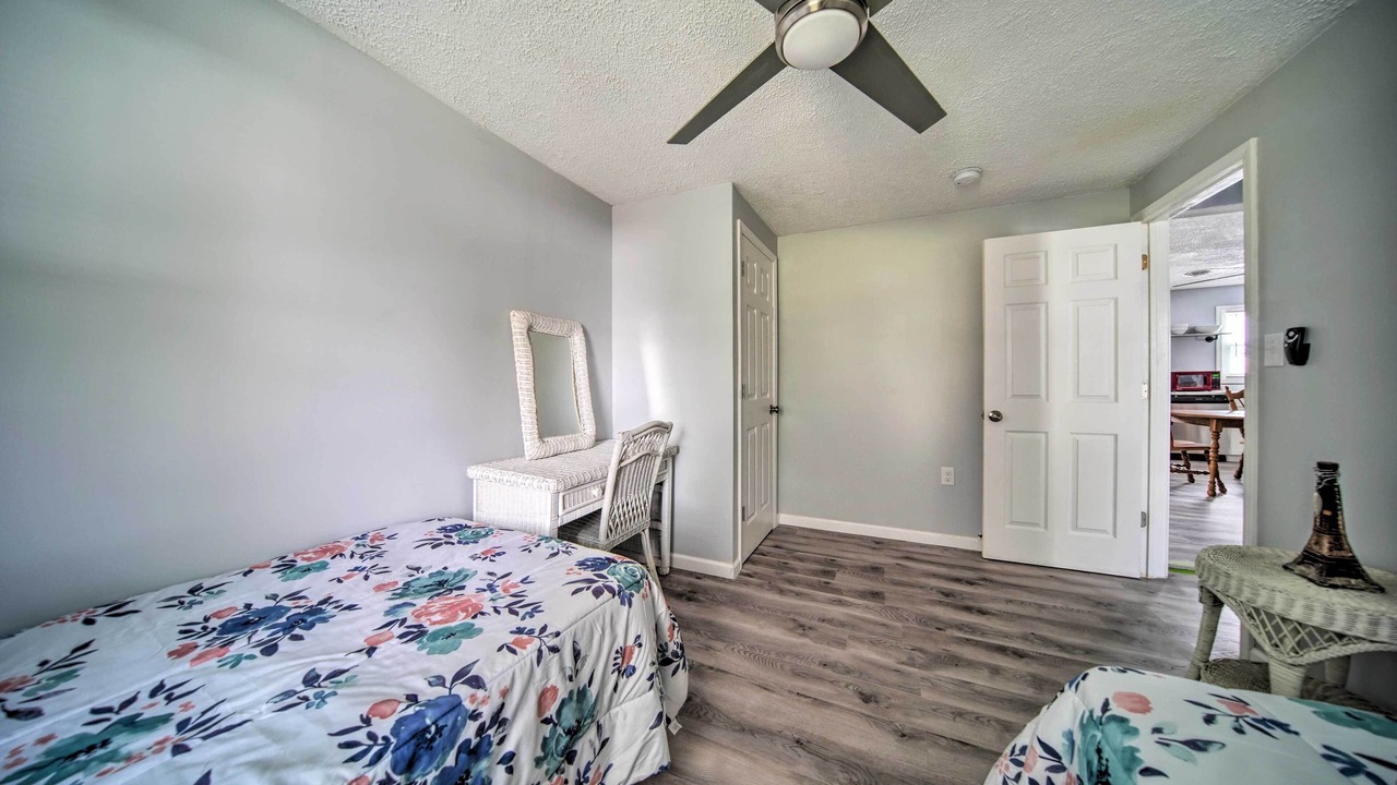 Photo of Bedroom in Geneva-on-the-Lake