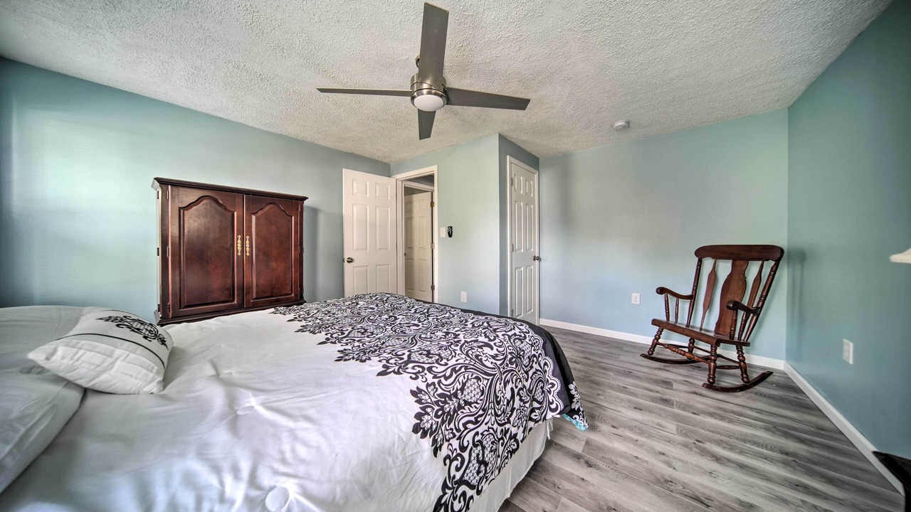 Photo of Bedroom in Geneva-on-the-Lake
