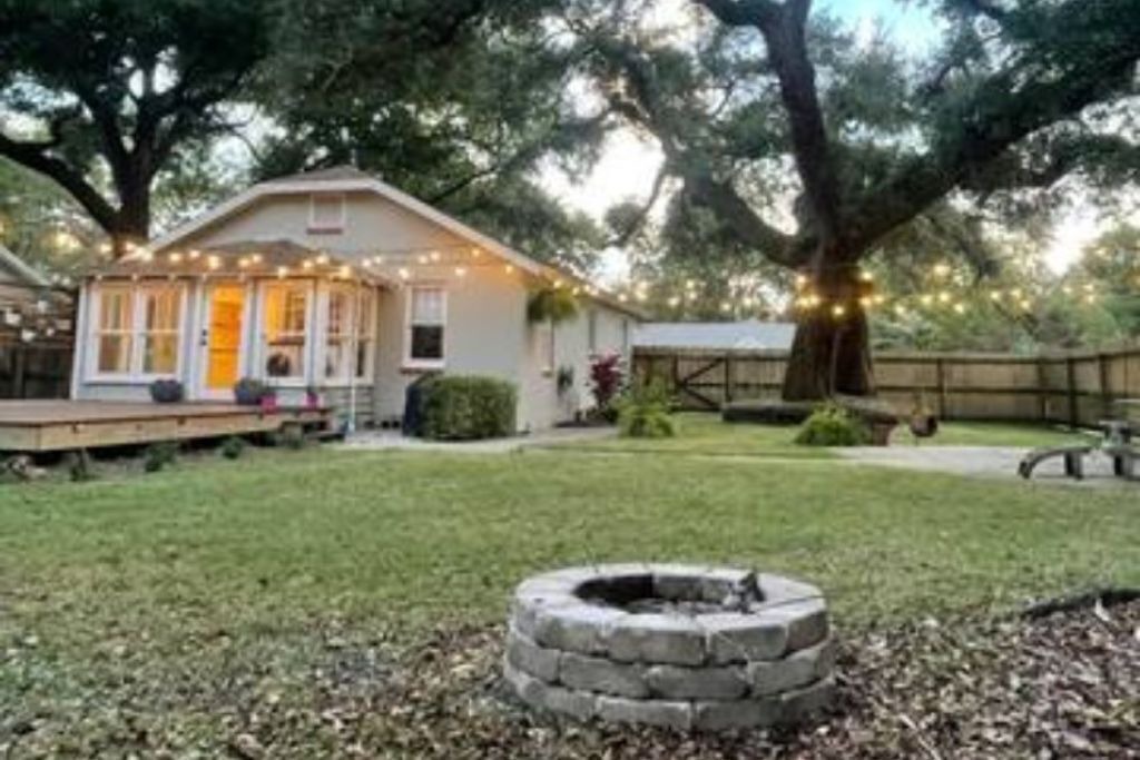Photo of Outdoor in East Pensacola Heights