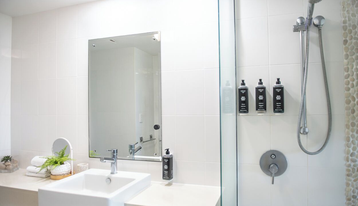 Photo of Bathroom in Airlie Beach