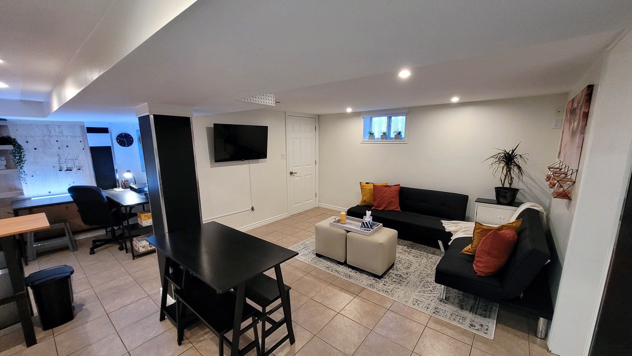 Photo of Livingroom in Toronto