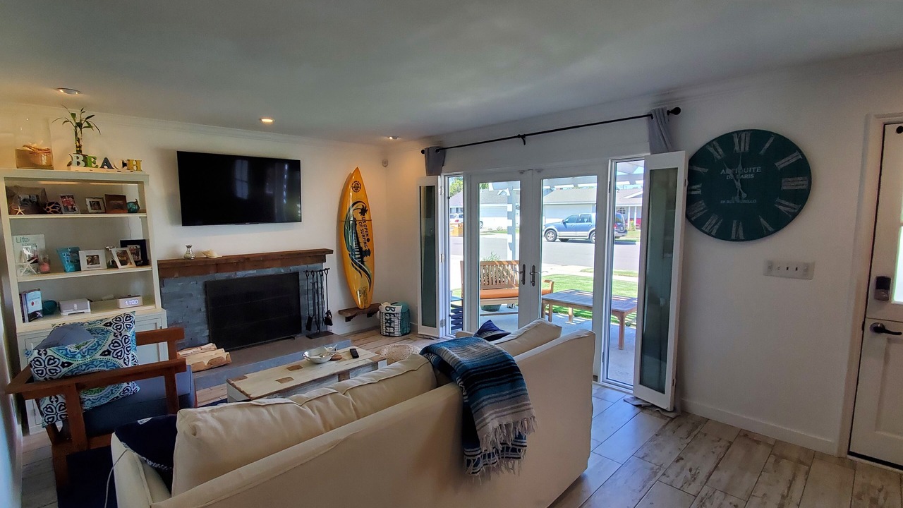 Photo of Livingroom in Huntington Beach