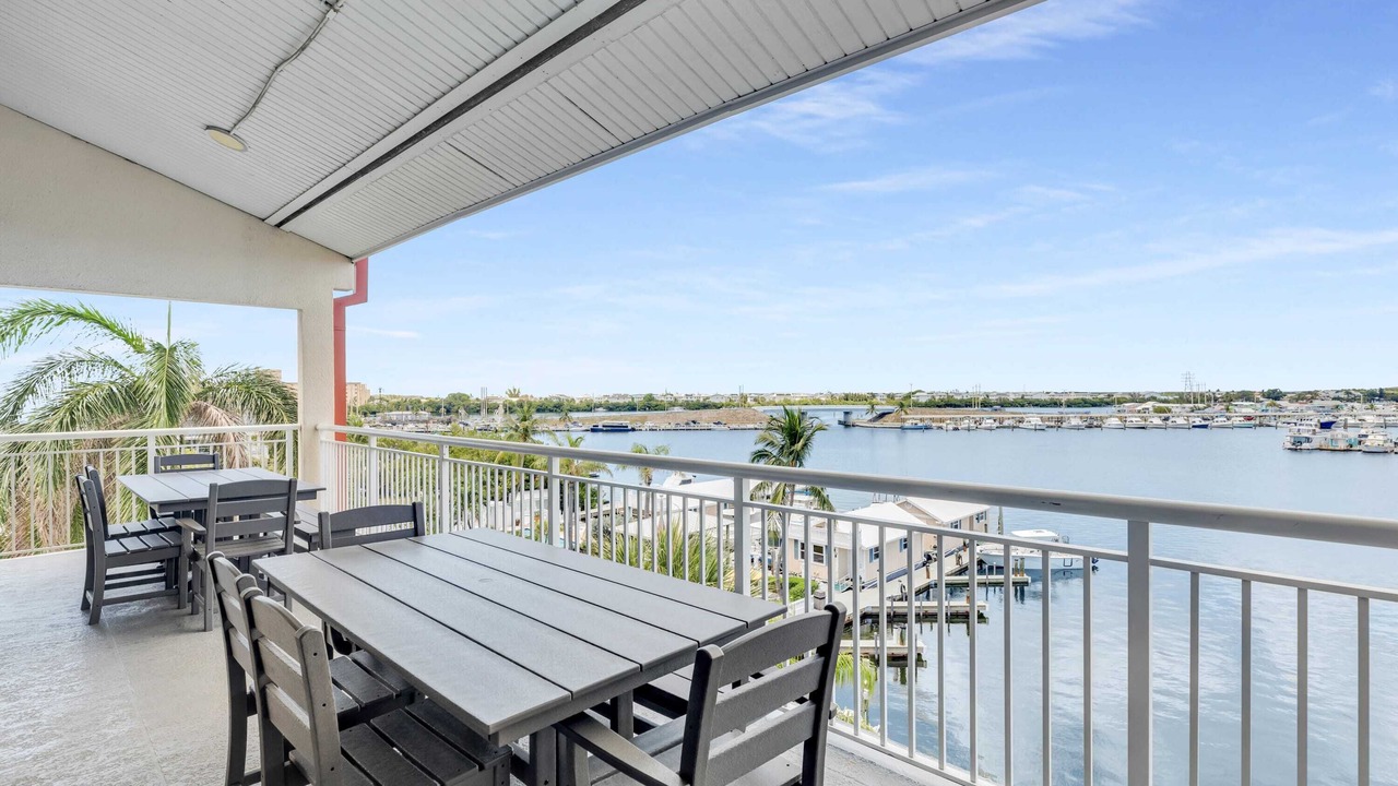 Photo of Patio Balcony in Meadows