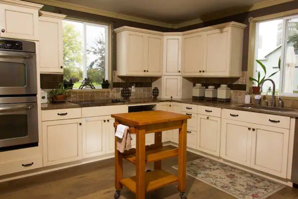 Photo of Kitchen in Avon