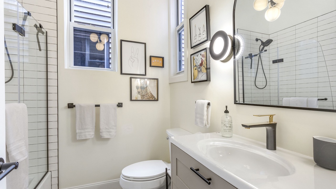 Photo of Bathroom in McGinley Square
