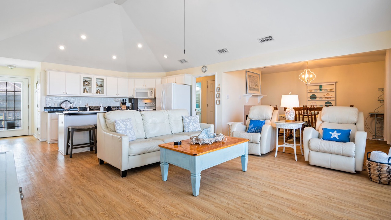 Photo of Livingroom in Silver Cay