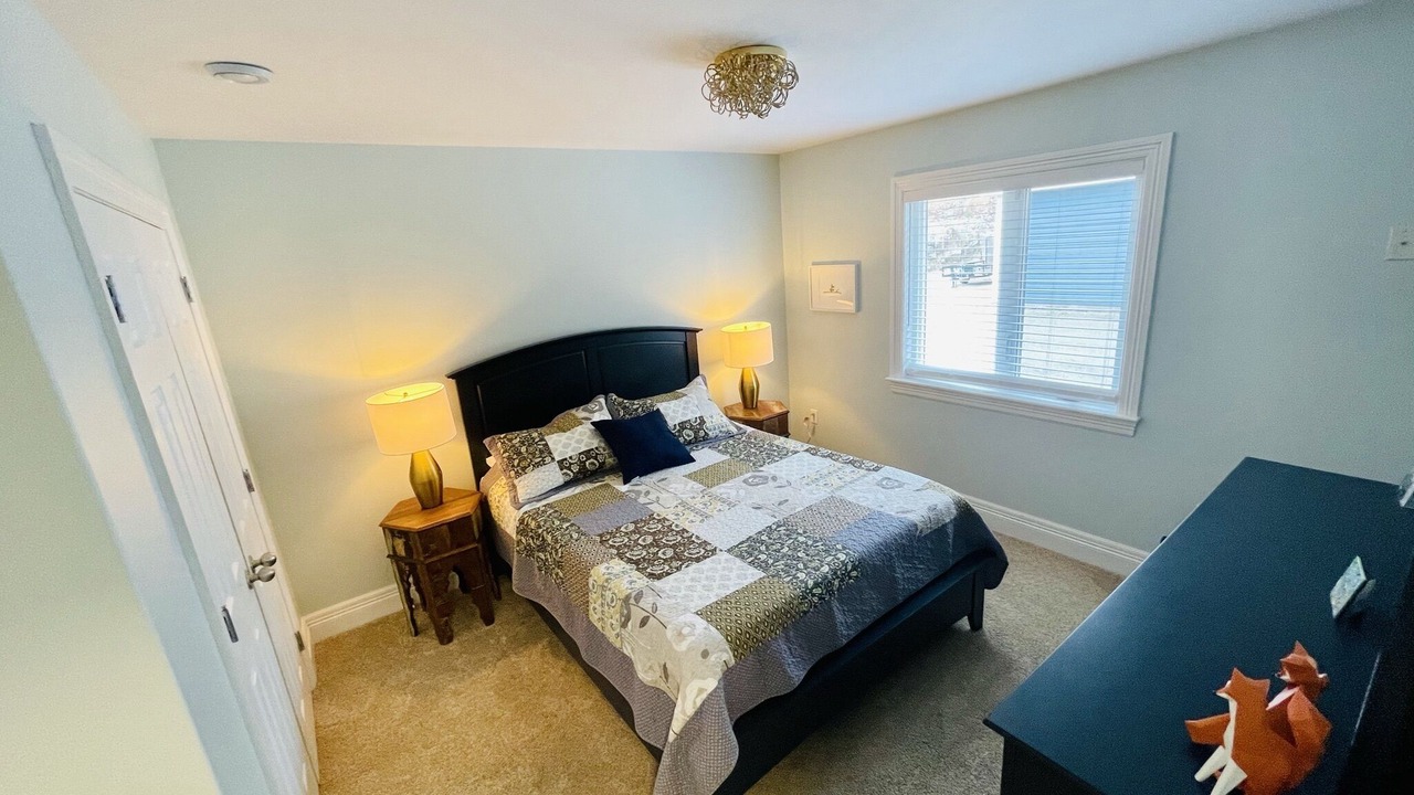 Photo of Bedroom in Mill Cove