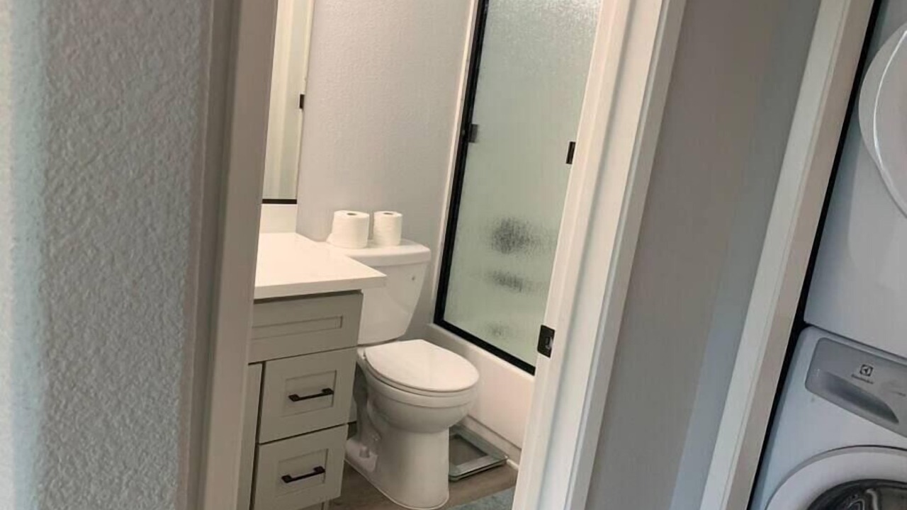 Photo of Bathroom in Apple Hill