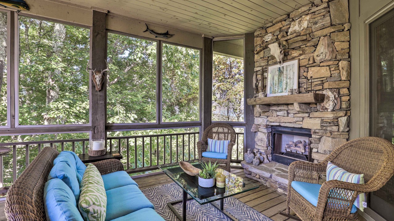 Photo of Outdoor in Mountain Air