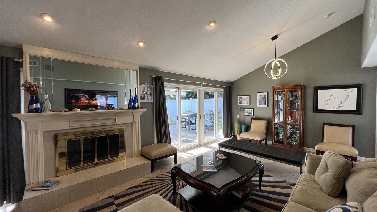 Photo of Livingroom in Mission Viejo