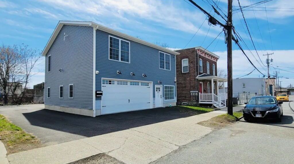 Photo of Outdoor in Newburgh
