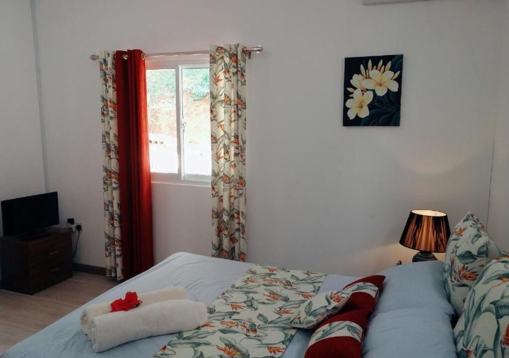 Photo of Bedroom in Anse La Mouche