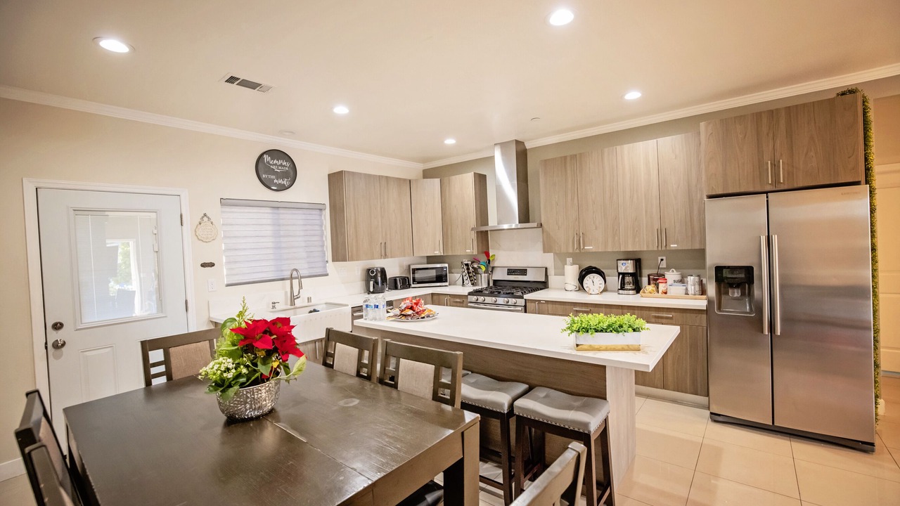 Photo of Kitchen in Southwest Anaheim