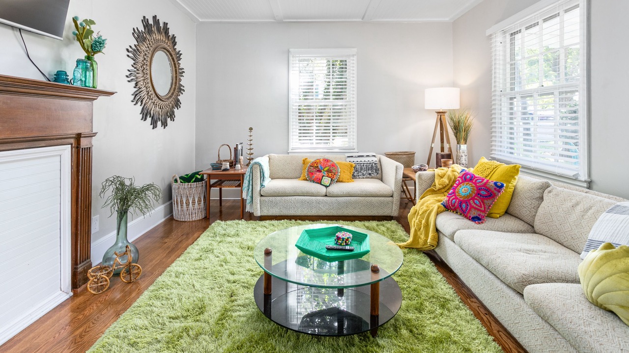 Photo of Livingroom in Old Irving Park