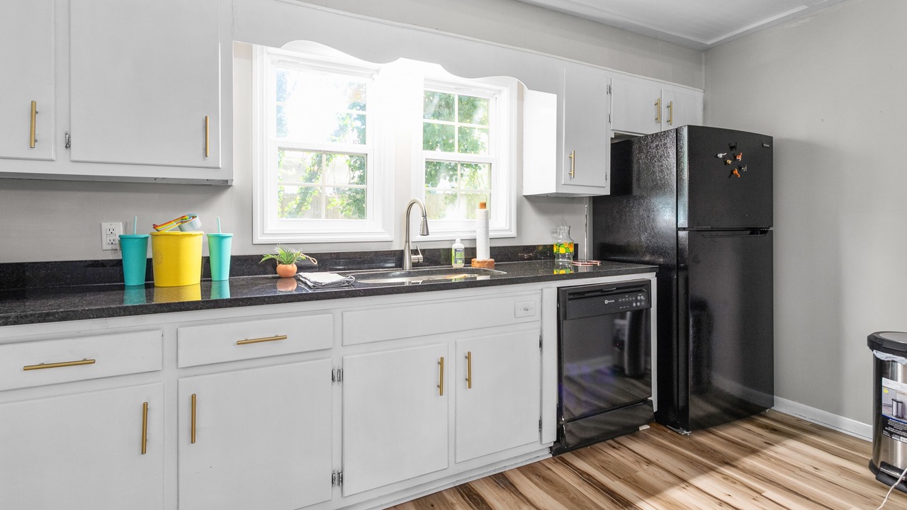 Photo of Kitchen in Old Irving Park