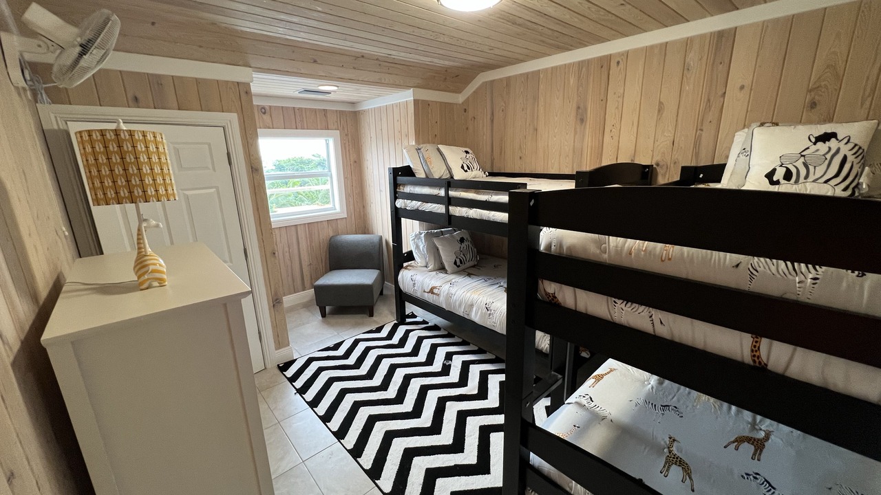 Photo of Bedroom in Hope Town