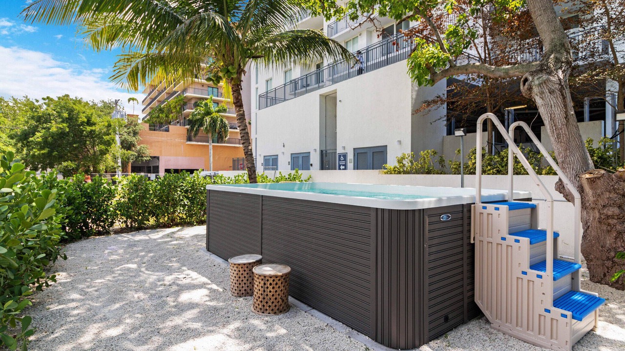 Photo of Outdoor in Coral Way