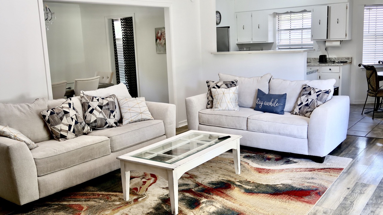 Photo of Livingroom in Mobile