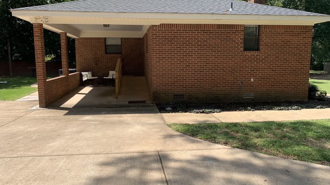 Photo of Outdoor in Hernando
