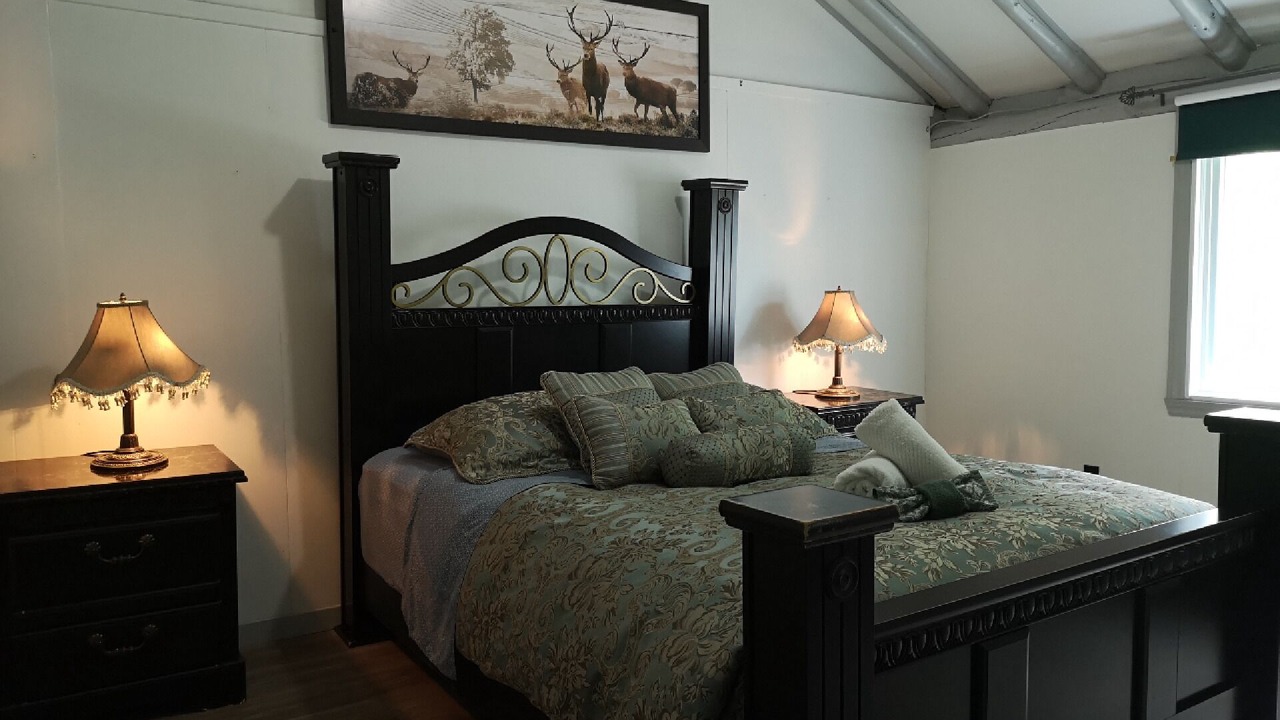 Photo of Bedroom in Frampton