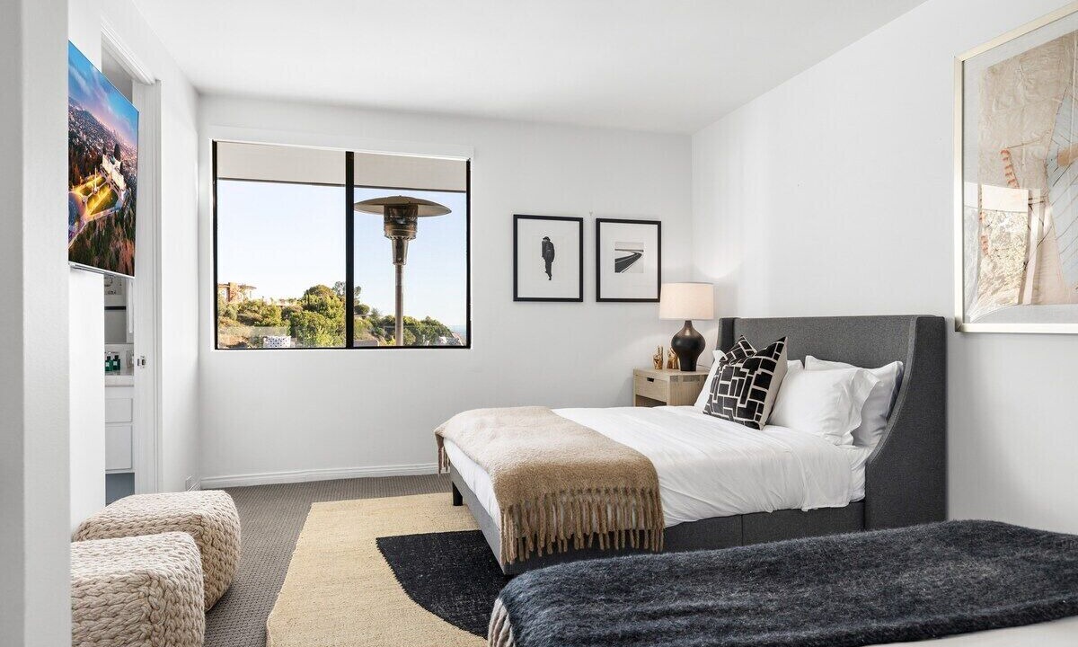 Photo of Bedroom in Trousdale Estates