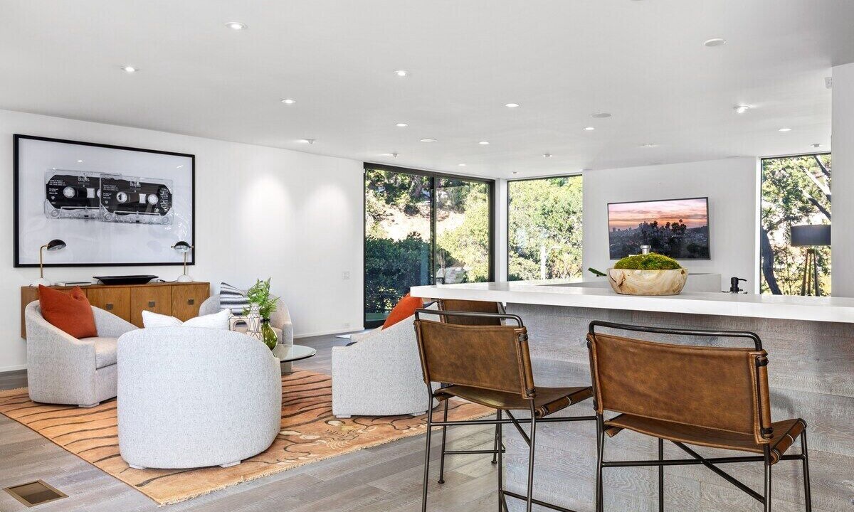 Photo of Others in Trousdale Estates