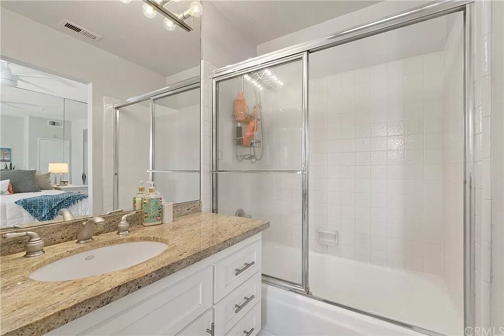 Photo of Bathroom in Huntington Beach