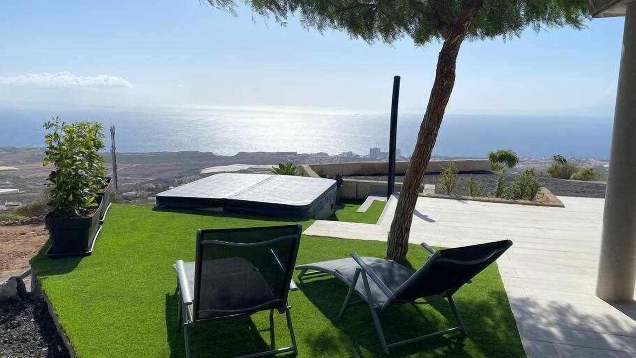 Photo of Patio Balcony in Armenime