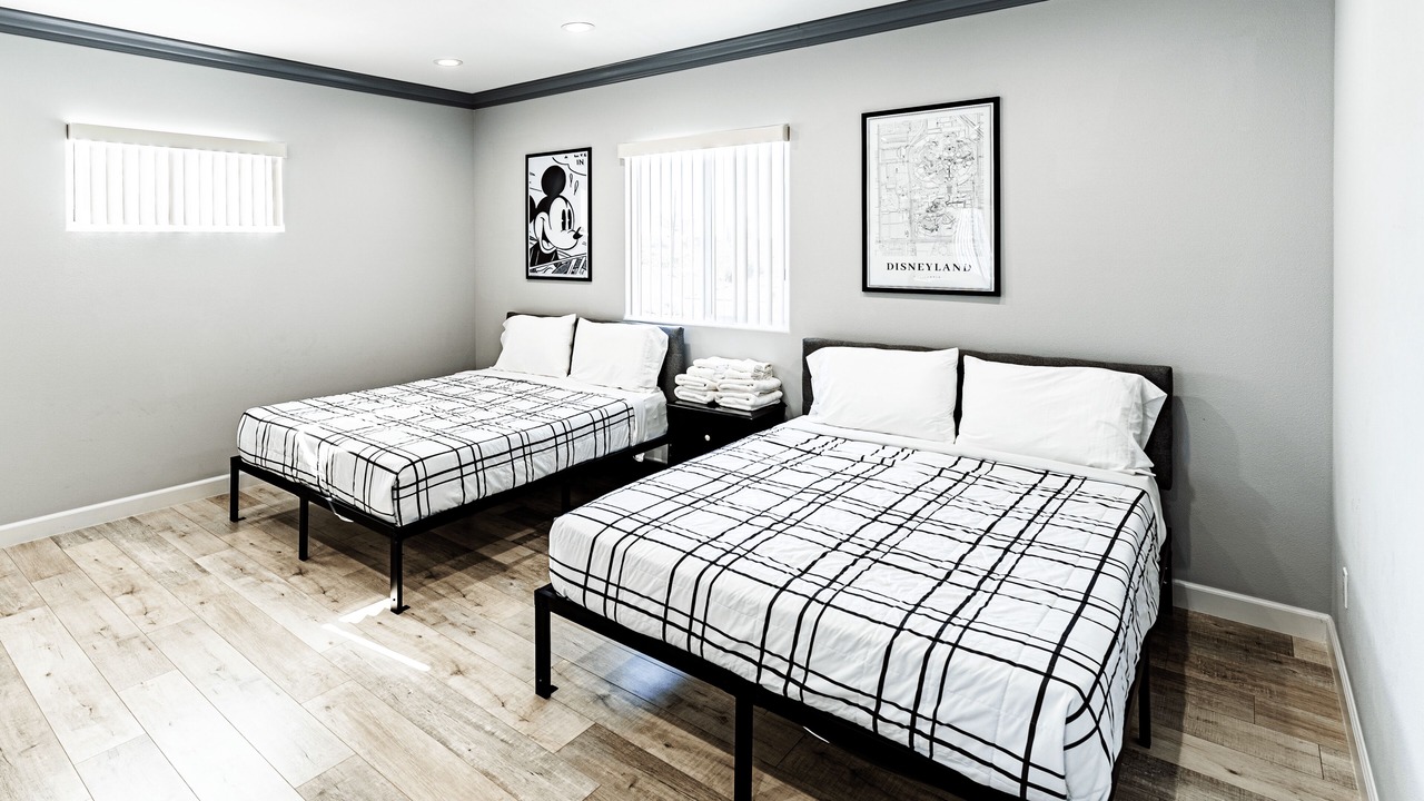 Photo of Bedroom in Midway City