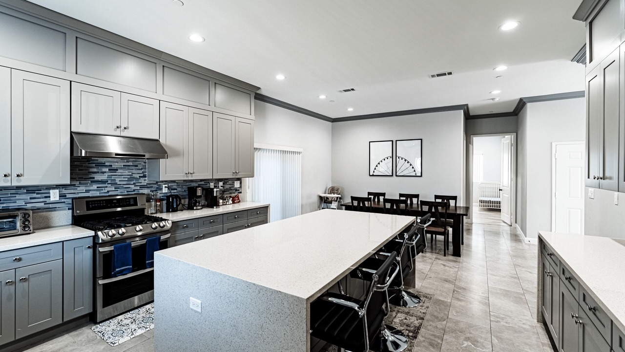 Photo of Kitchen in Midway City
