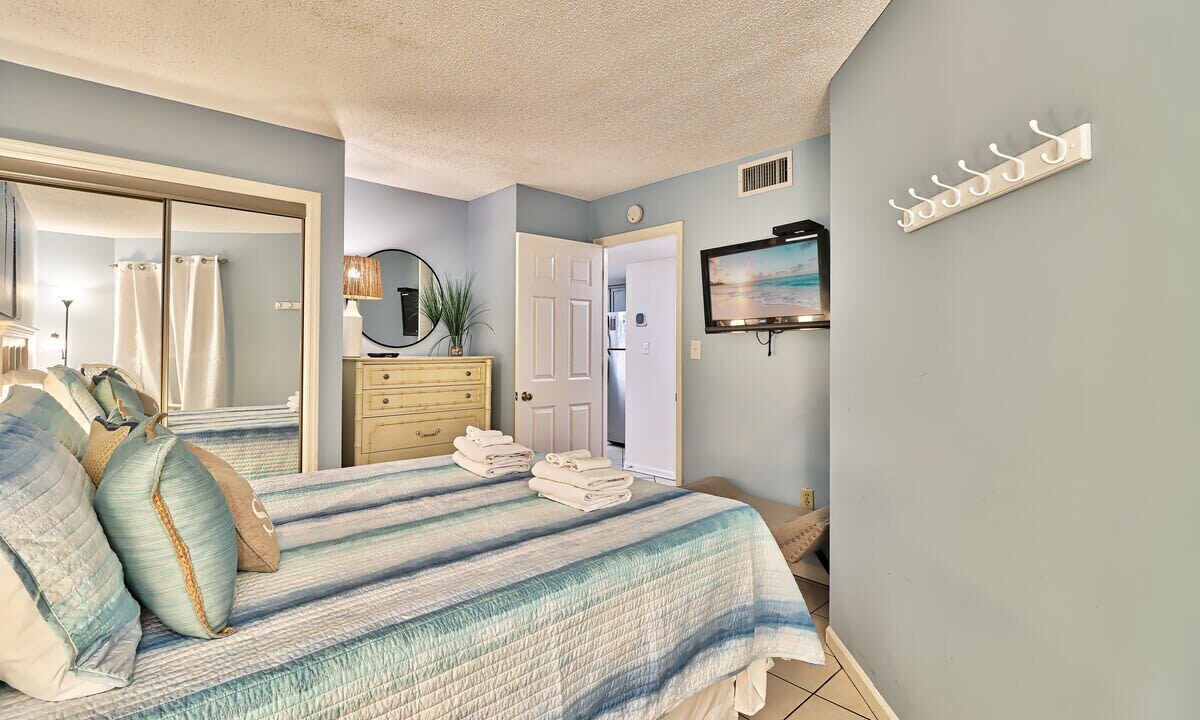 Photo of Bedroom in Ash
