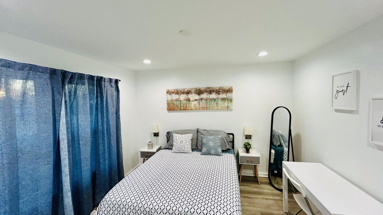 Photo of Bedroom in Toddville Road