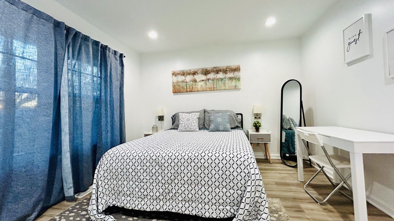 Photo of Bedroom in Toddville Road