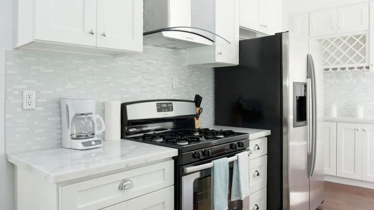 Photo of Kitchen in Reseda