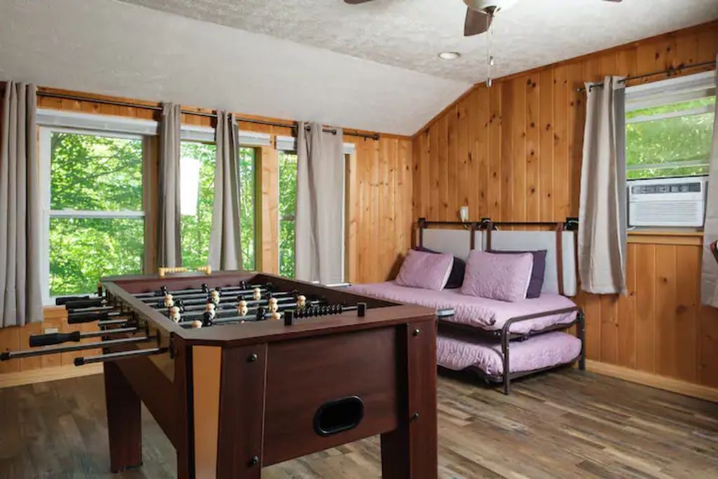 Photo of Bedroom in Seven Devils