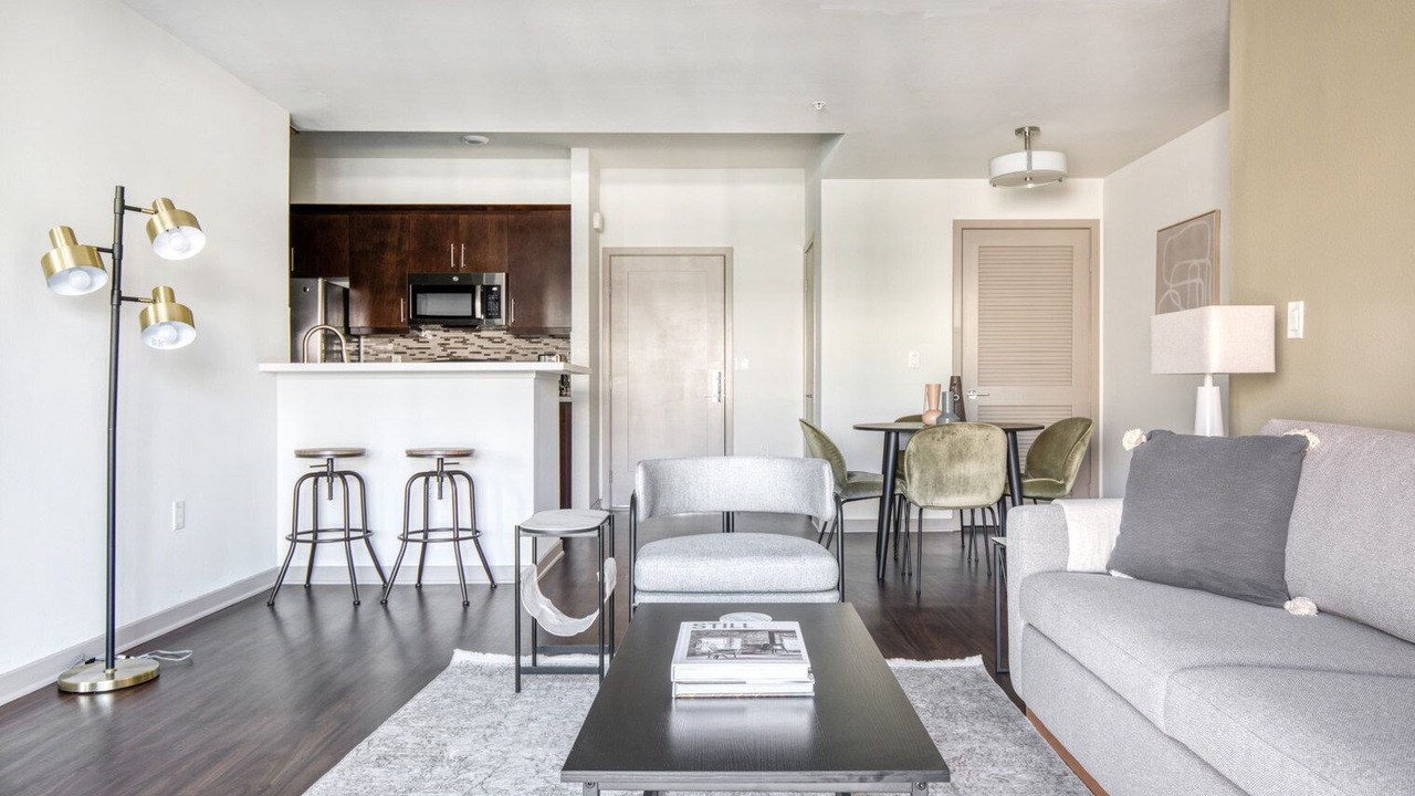 Photo of Livingroom in NoHo Arts District