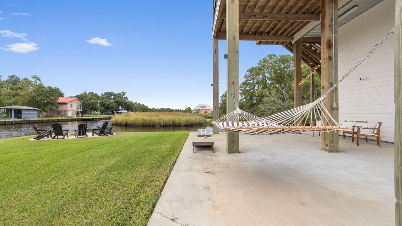 Photo of Patio Balcony in Shoreline Park