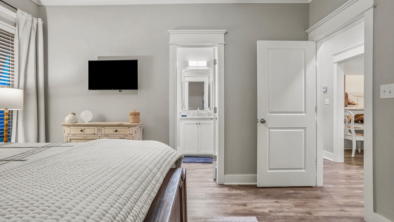Photo of Bedroom in Shoreline Park