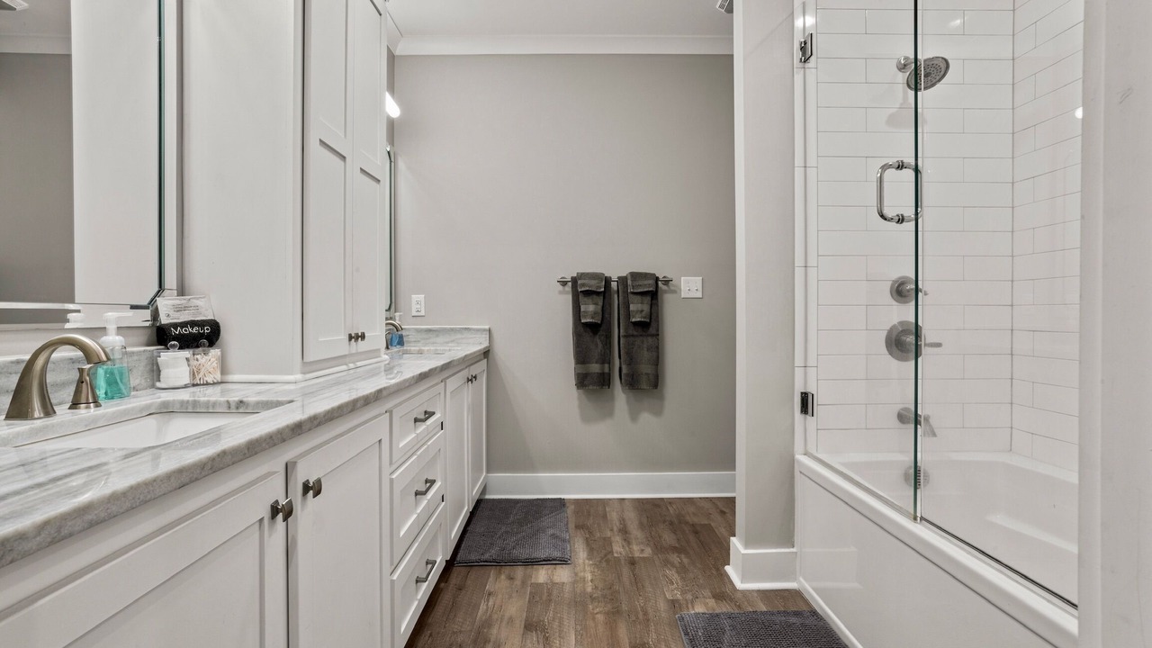 Photo of Bathroom in Shoreline Park