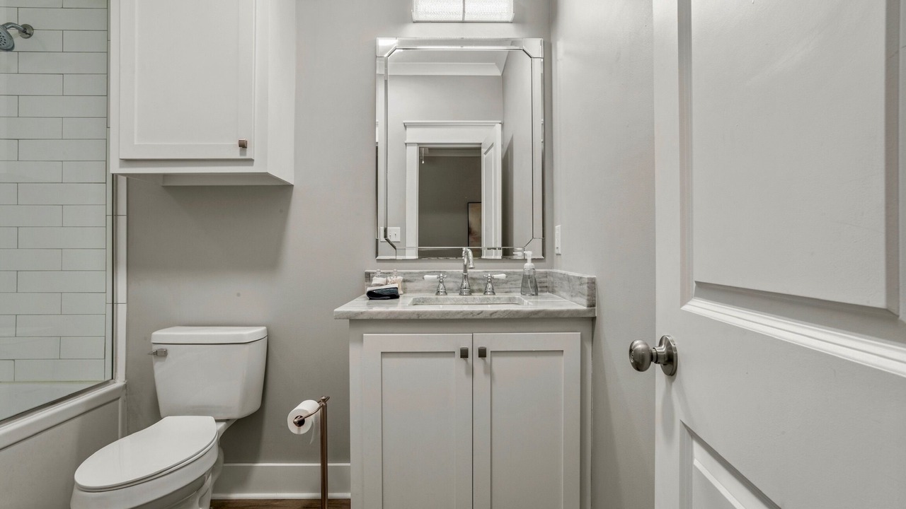 Photo of Bathroom in Shoreline Park