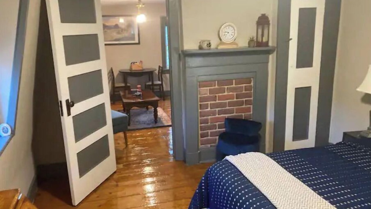 Photo of Bedroom in Balmville