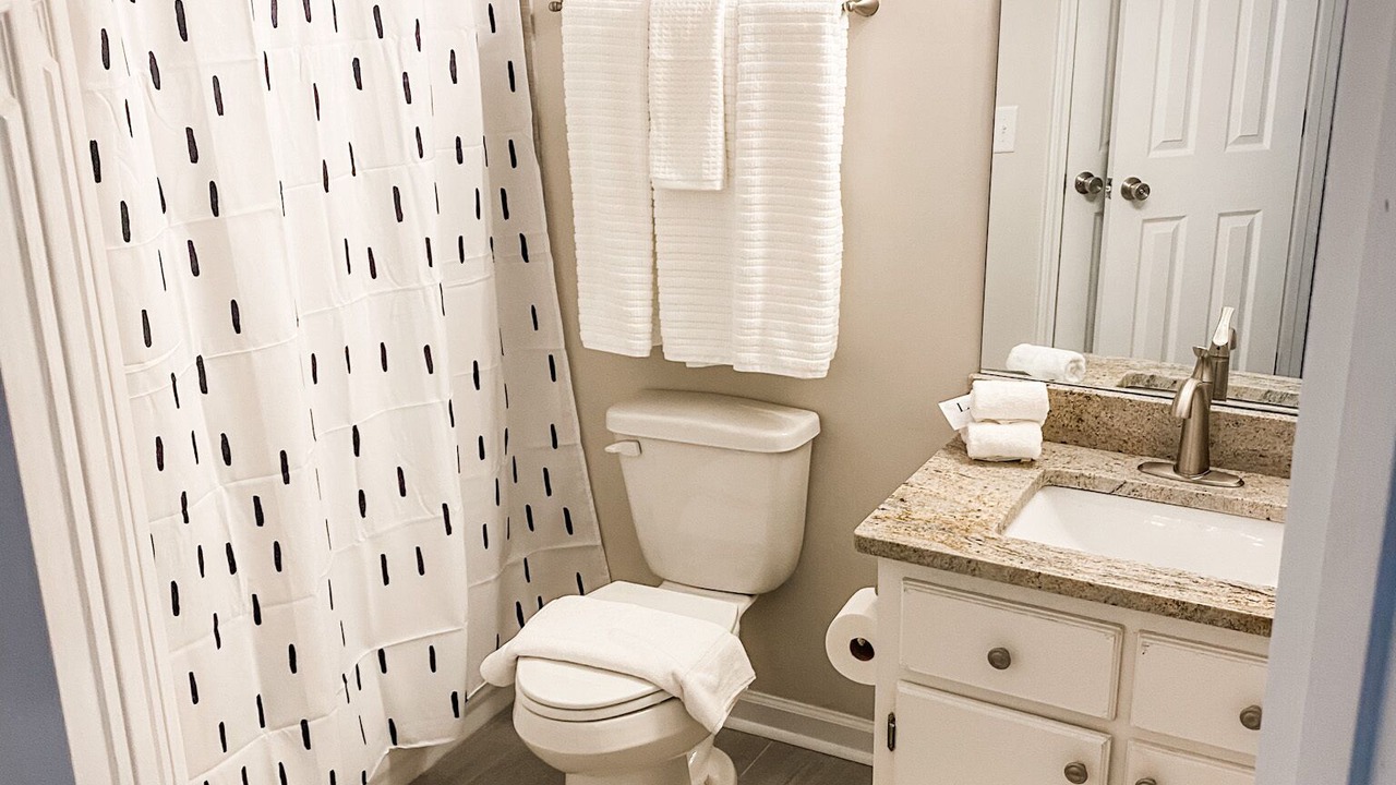 Photo of Bathroom in Wetumpka
