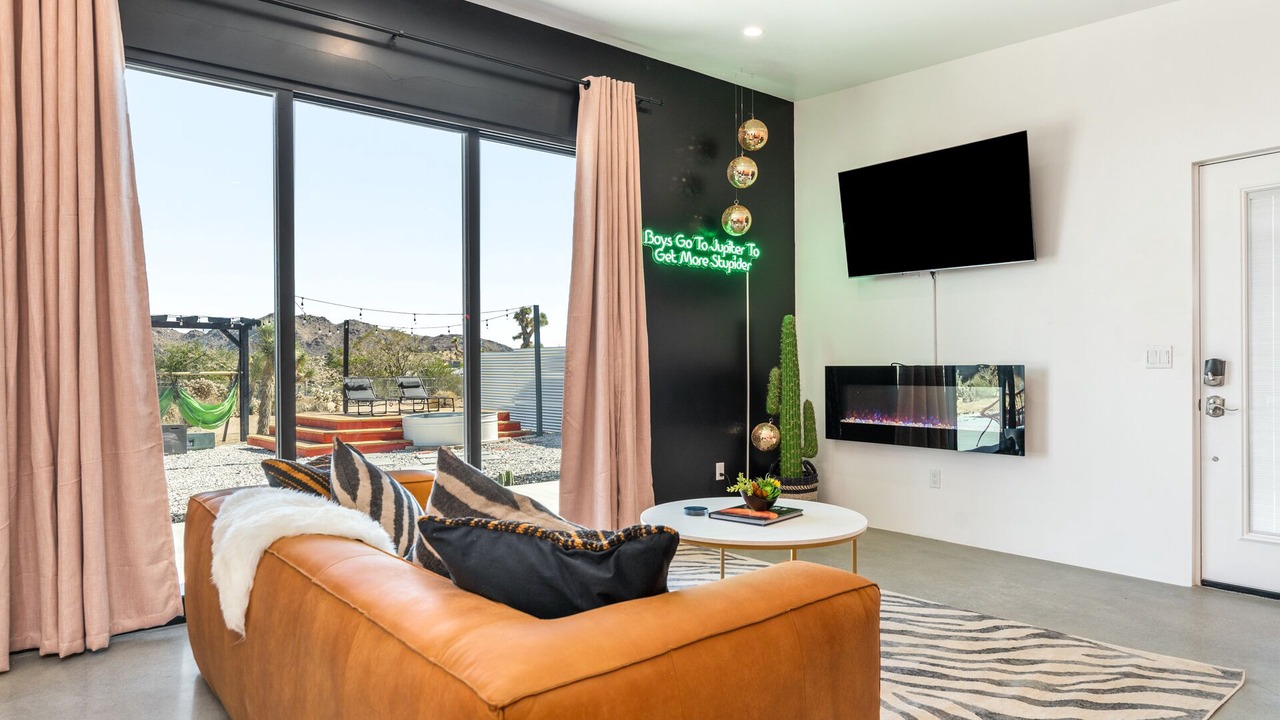 Photo of Livingroom in Yucca Valley