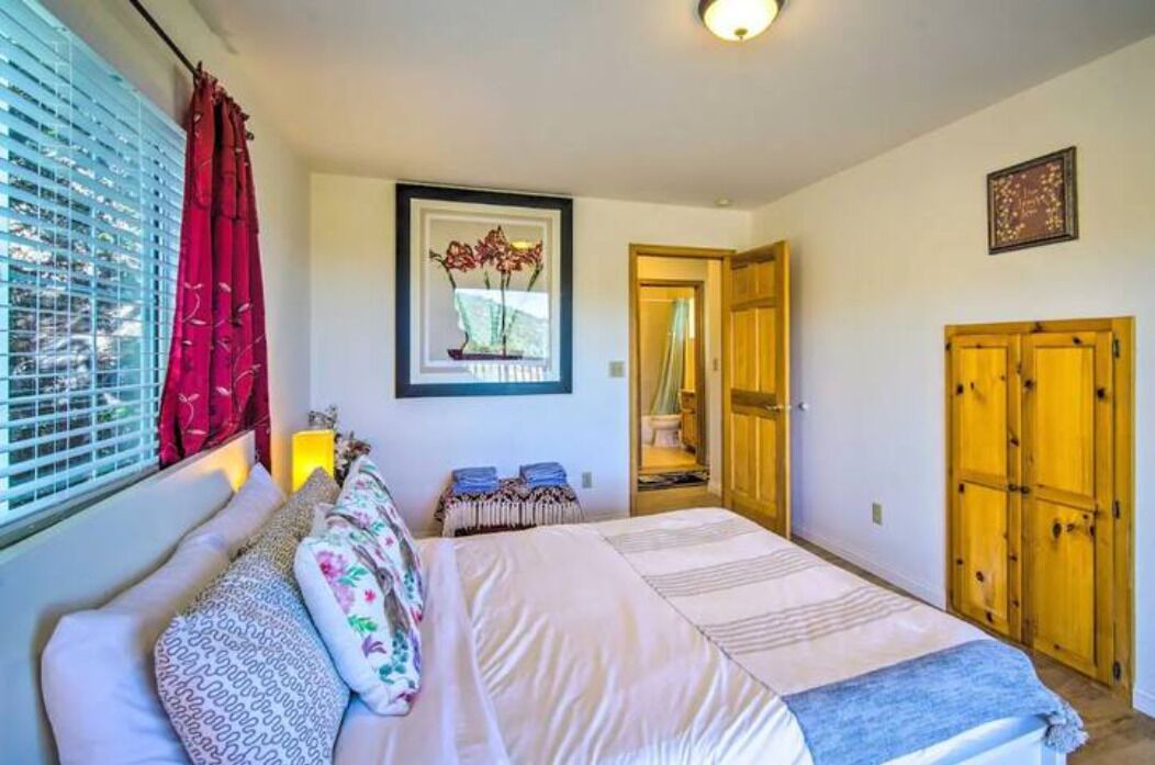 Photo of Bedroom in Arrowbear Lake