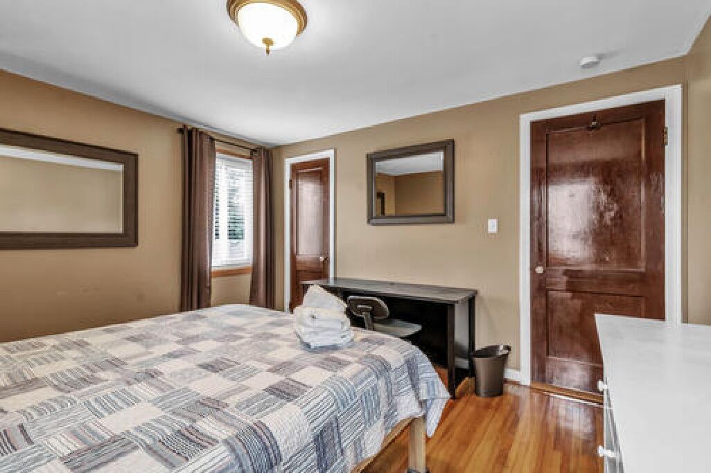 Photo of Bedroom in North Buffalo